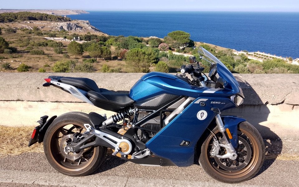 Litoranea Castro Zero Motorcycles SR-S